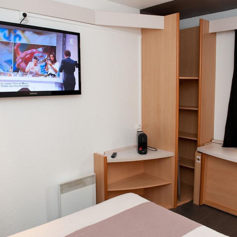 Egg Hotel Gonesse Ngoại thất bức ảnh