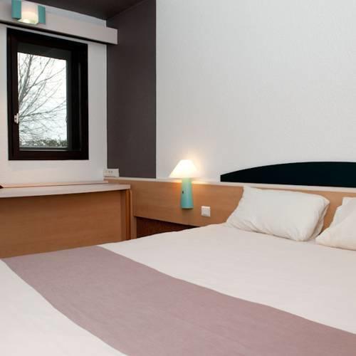 Egg Hotel Gonesse Ngoại thất bức ảnh